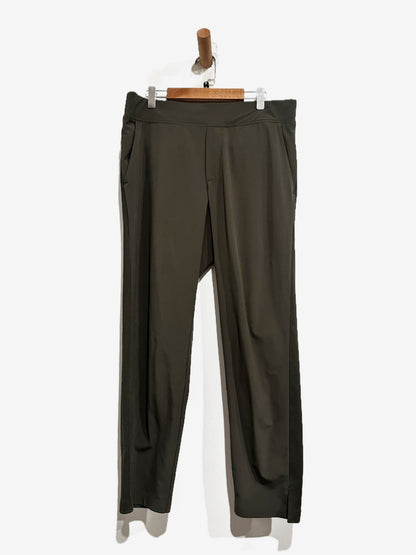 Athleta Brooklyn Mid Rise Ankle Pant in Ash - Small