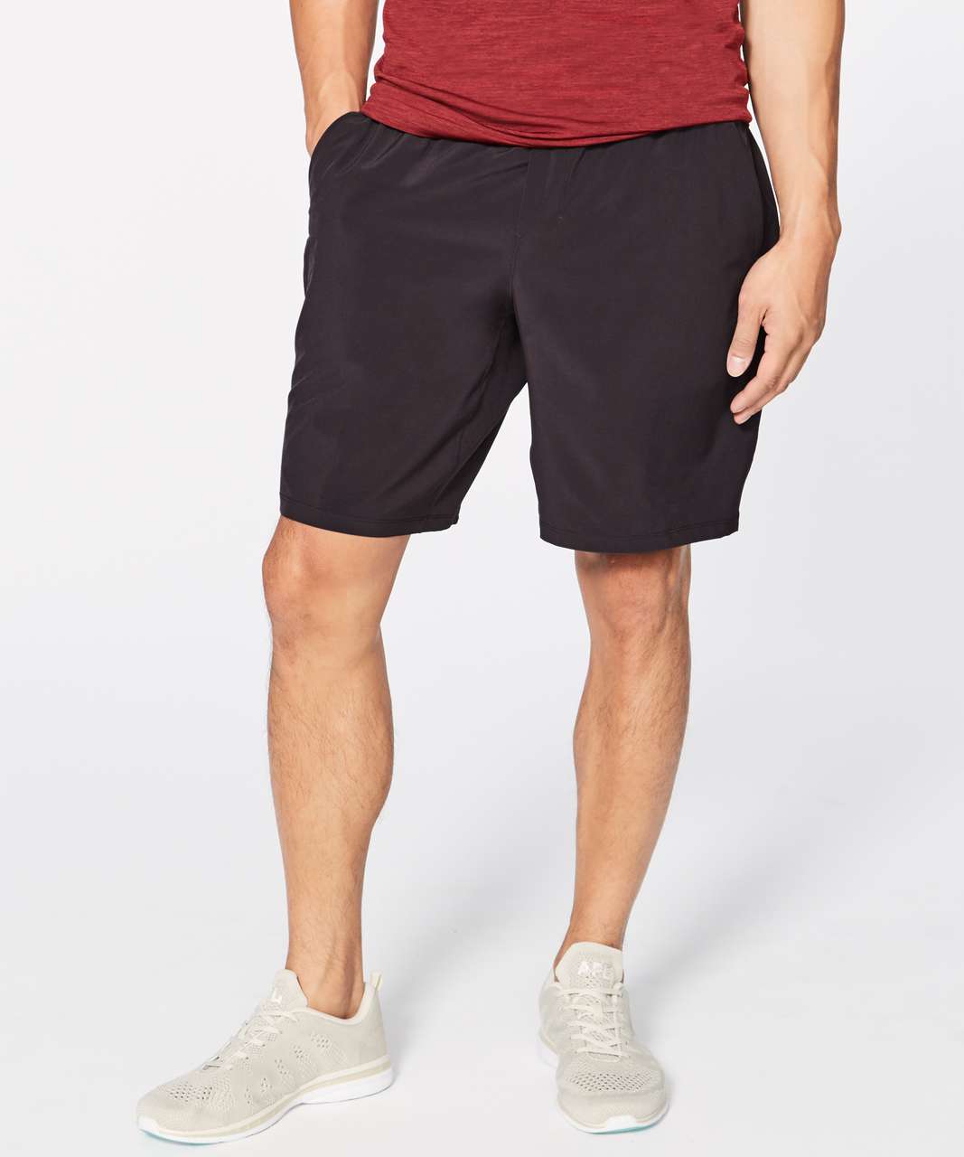 Lululemon Men’s Pace Breaker Short 9” in Black - XXL