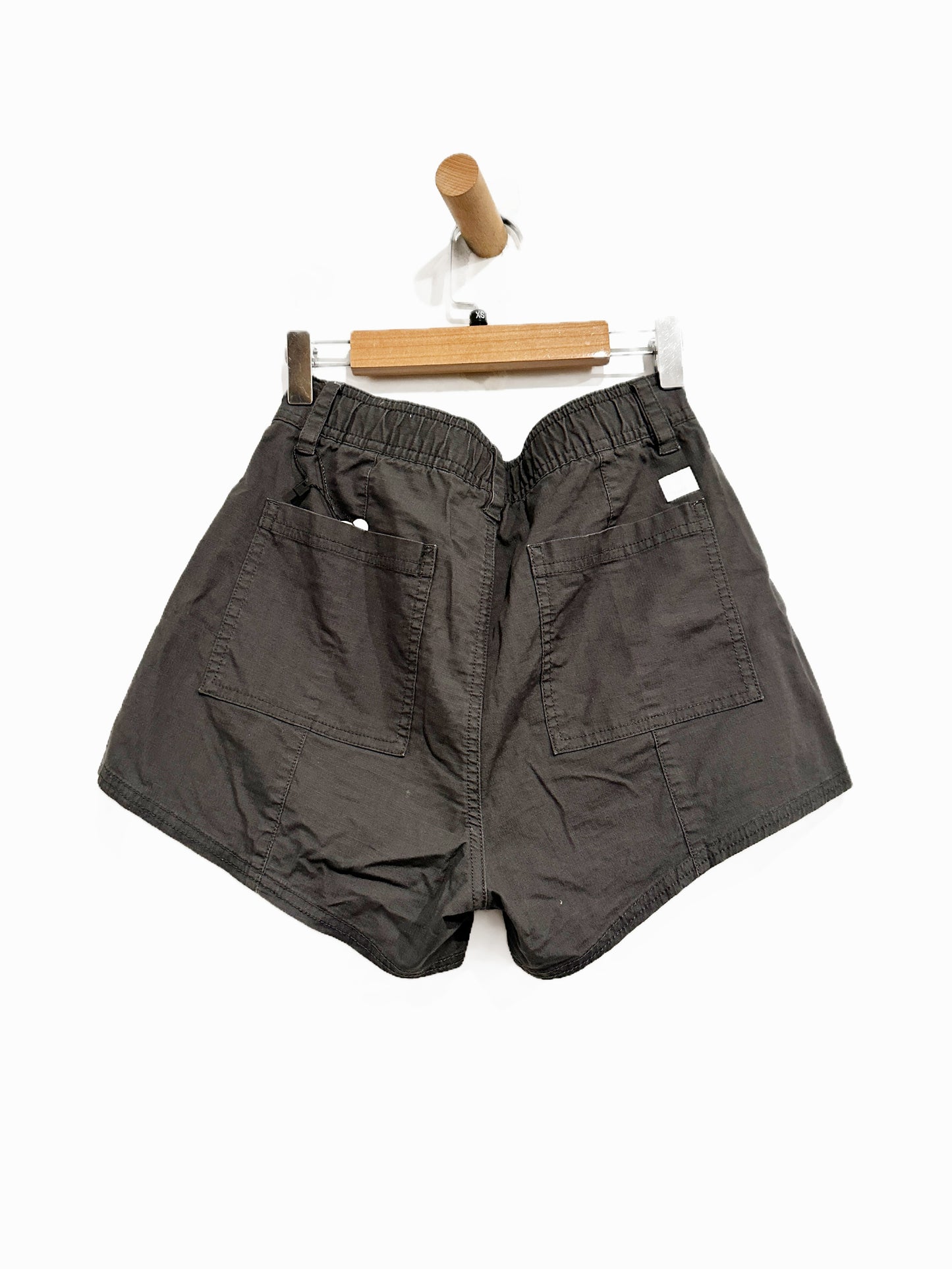 Vuori Vintage Ripstop Utility Shorts in Charcoal -  XS