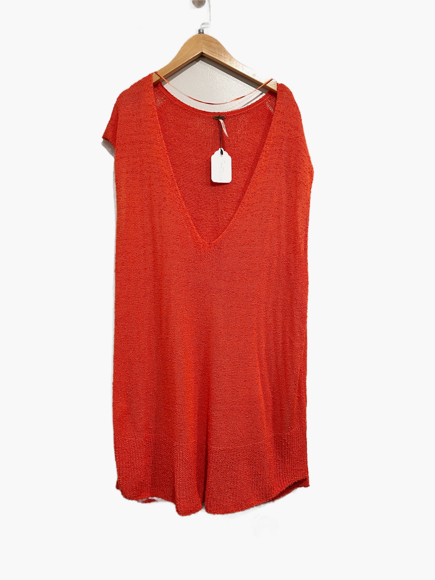 Free People Easy Tea V-Neck Sweater in Persimmon - Medium