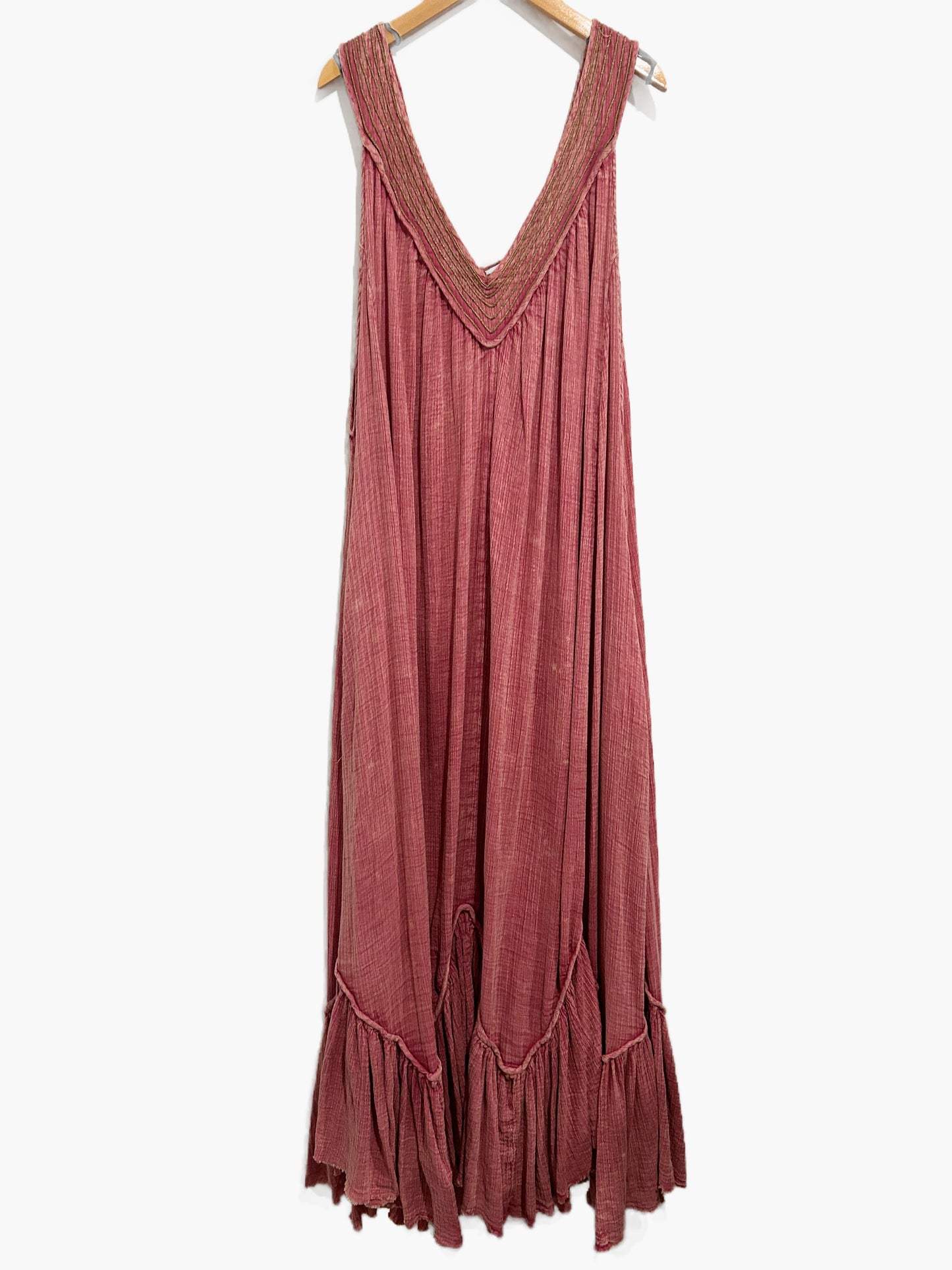 Free People Dreams of Bali Maxi Dress in Mauve - Large