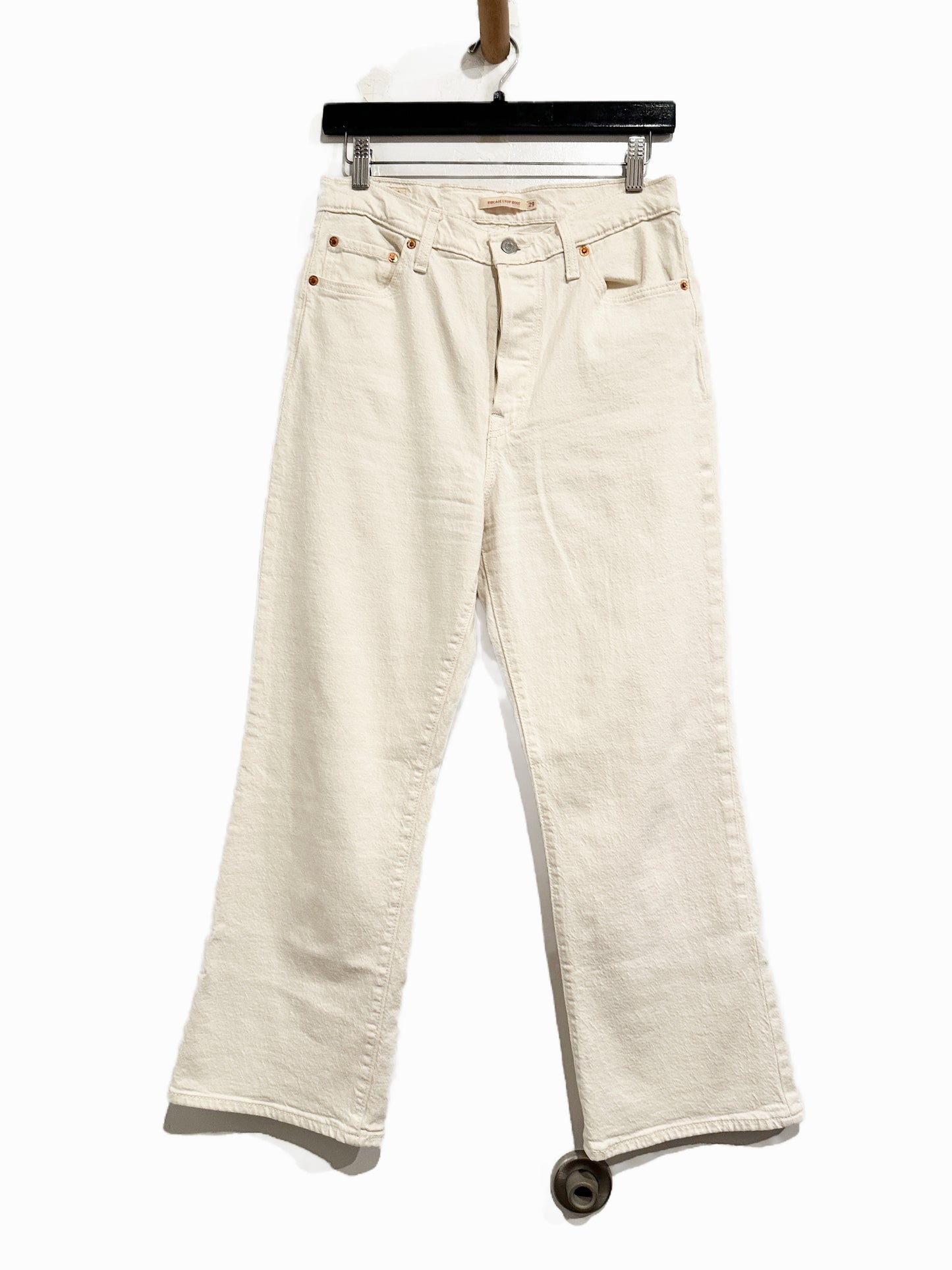 Levi’s Cream Ribcage Crop Boot Jeans in Natural Order - 29