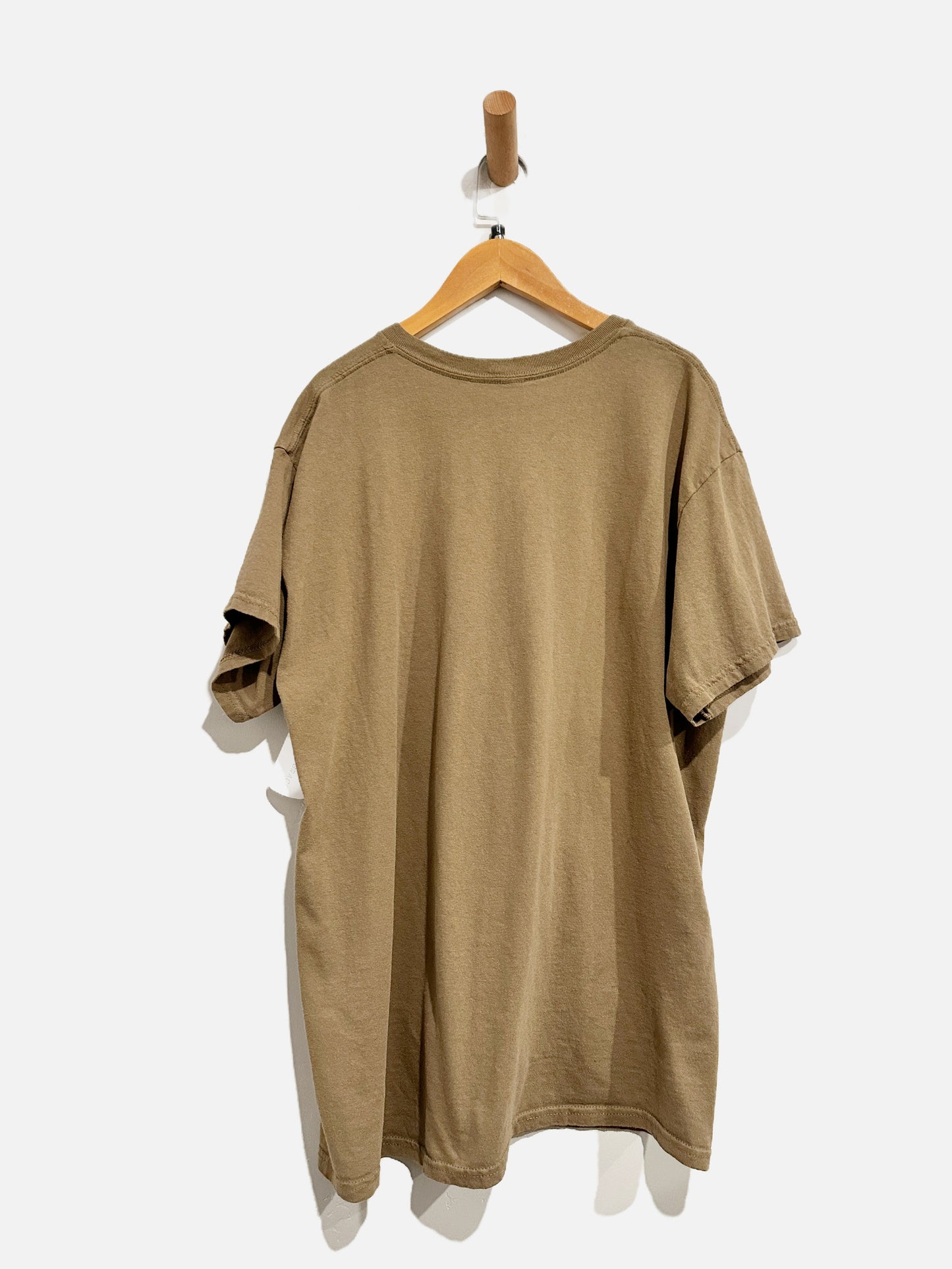 Stevie Nicks Brown Graphic Tee - large