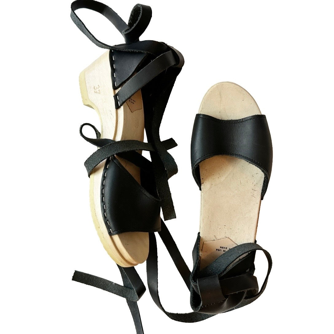 Loeffer Randal Black Tie Clogs - 37