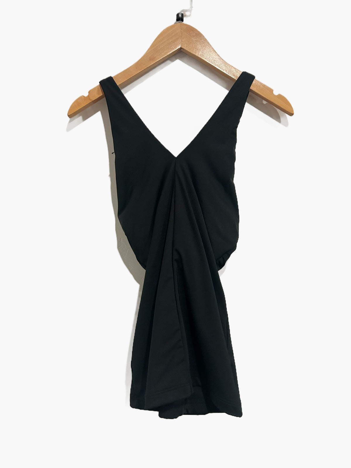 Athleta Black Crossover Tank - Medium