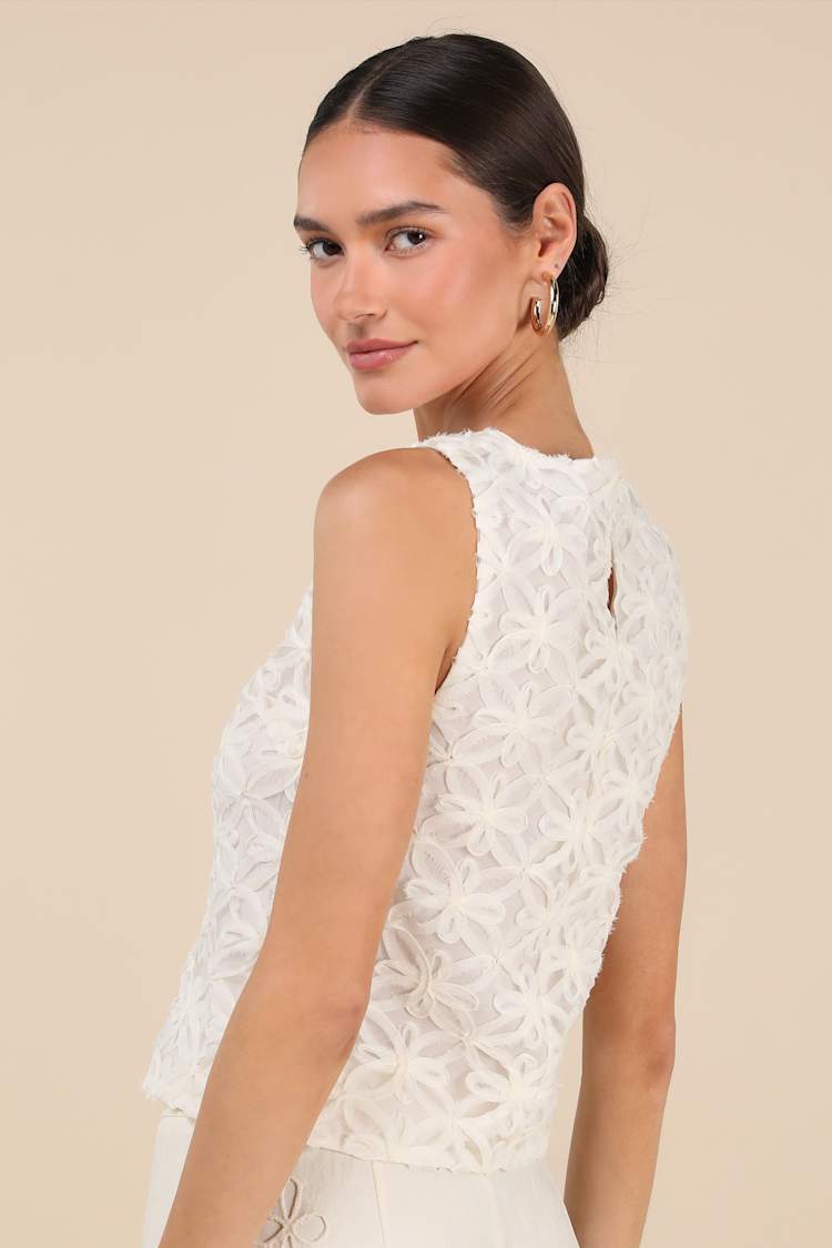 Lulus Charissa Ivory Textured Sleeveless Crew Neck Top - XS