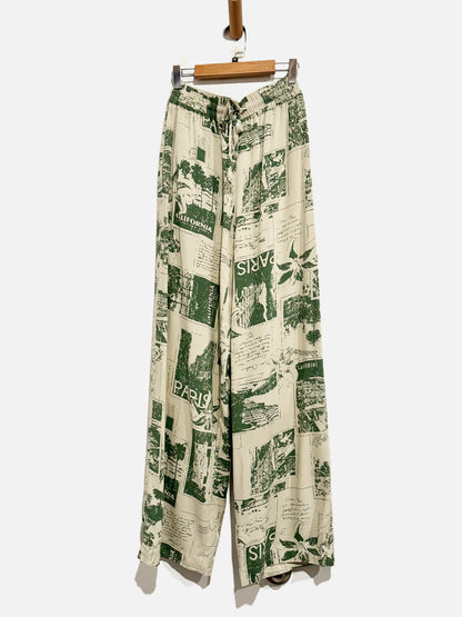 Urban Outfitters Carmen Pull on Green Printed Pants - XS