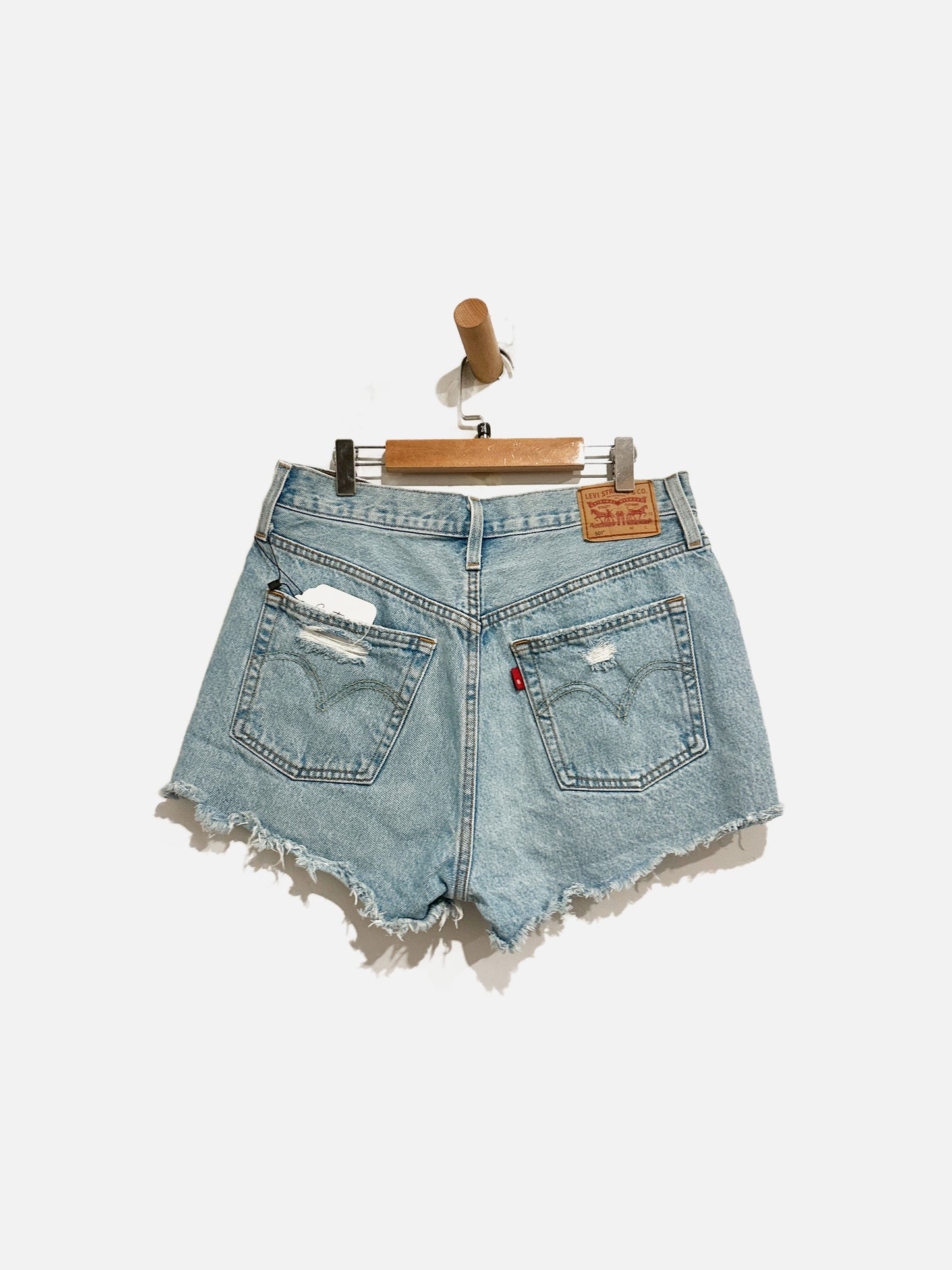 Levi’s 501 Cut Off Shorts - 28