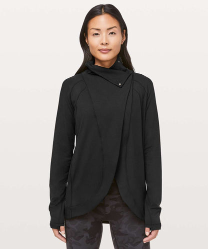 Lululemon Rulu Rally Wrap in Black - 4