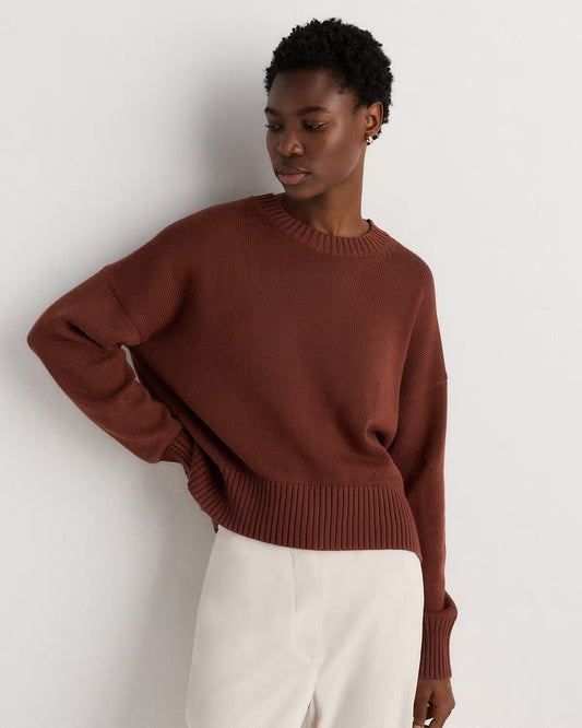 Quince Boyfriend Crew Sweater in Redwood Brown - Medium