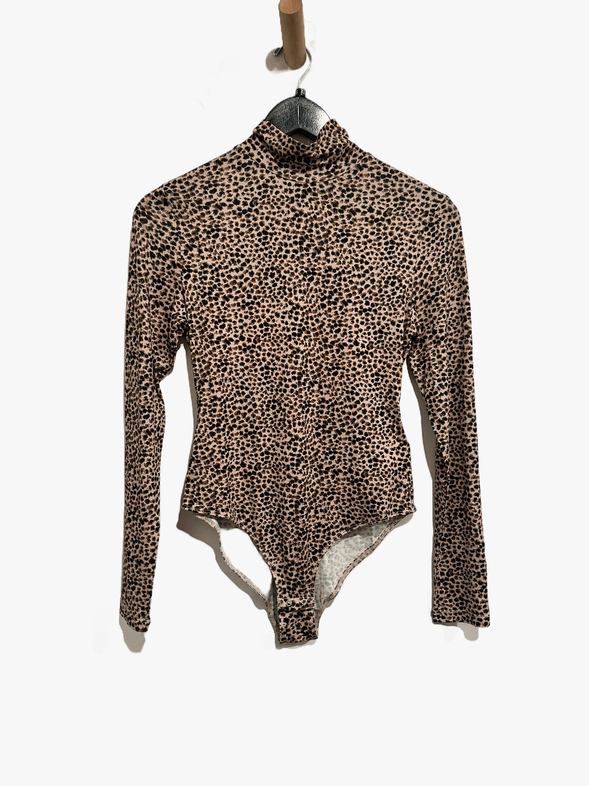 Levi’s Louie Turtleneck Leopard Print Bodysuit - XS