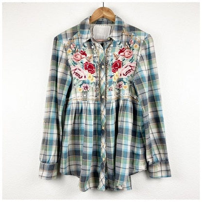 Johnny Was Blue Plaid Floral Embroidered Flannel Size Small