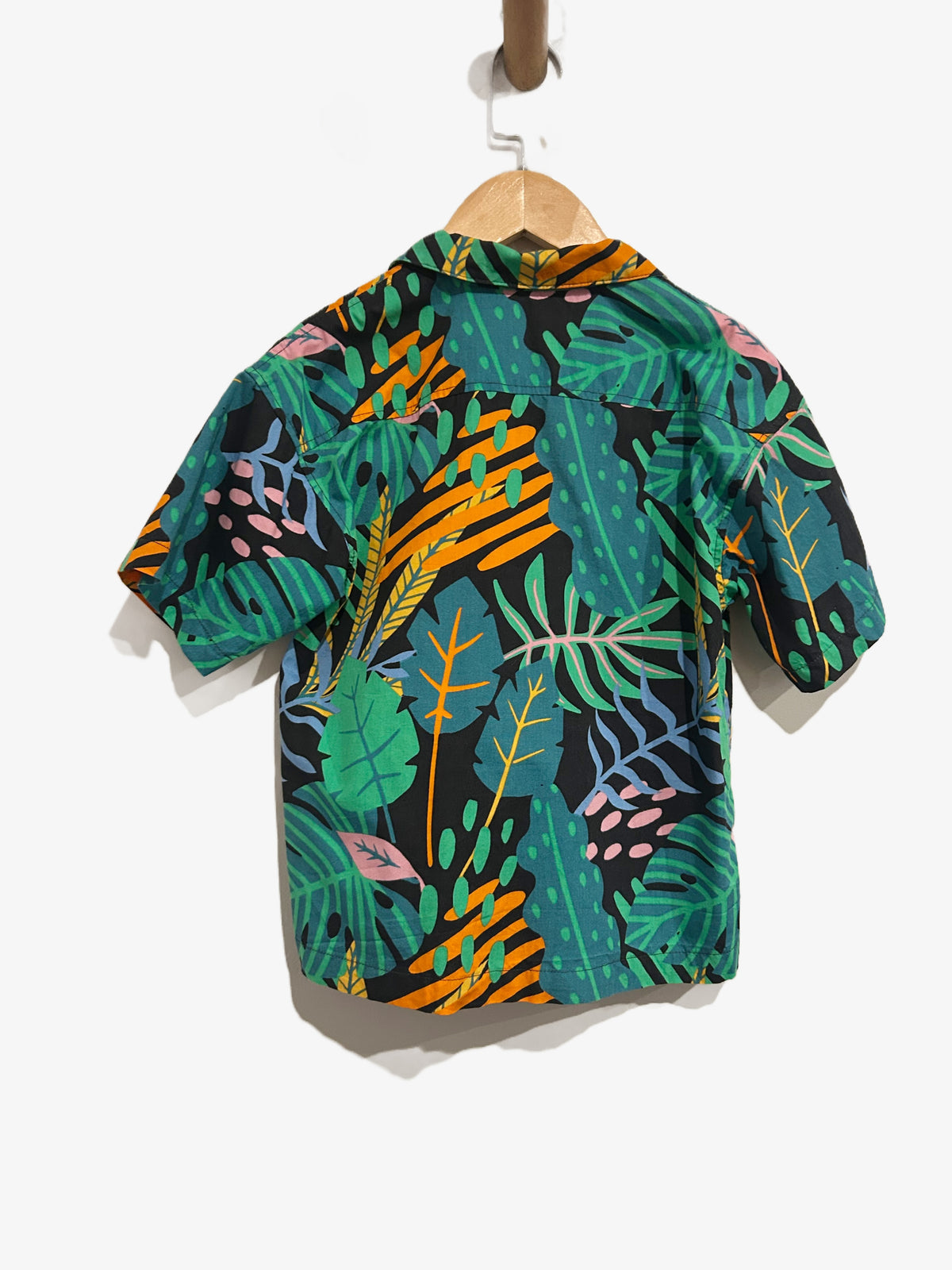 H&M Black Colorful Leaf Button Down - 4-5T