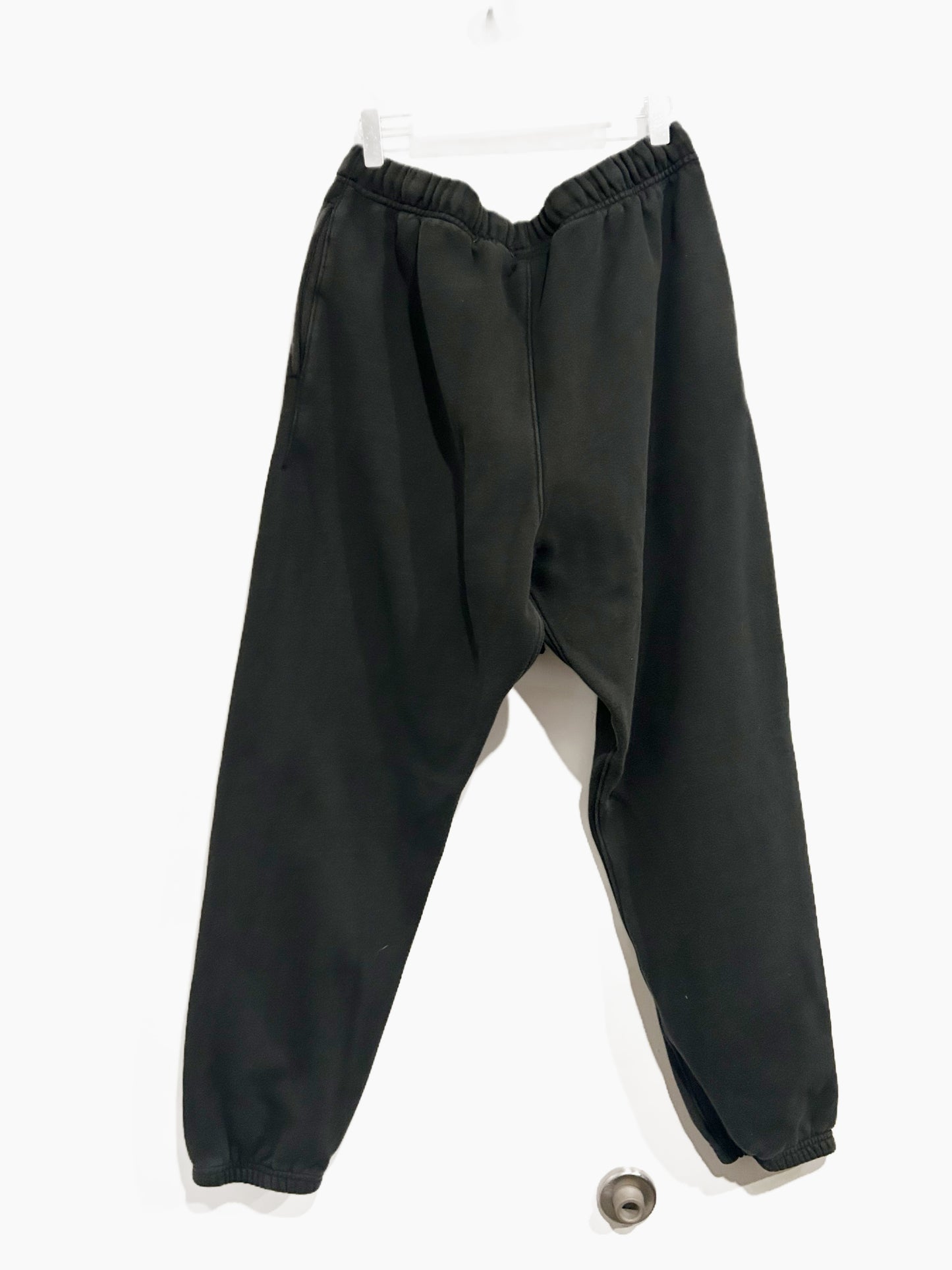 Fear of God Essentials Black Sweatpants - Medium