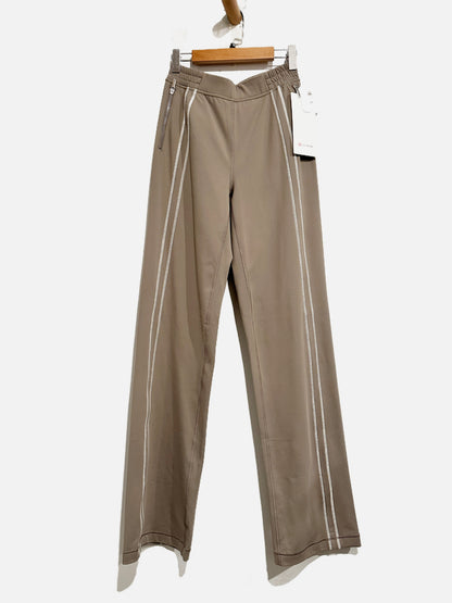 Lululemon NWT Define Mid - Rise Track Pant - XXS