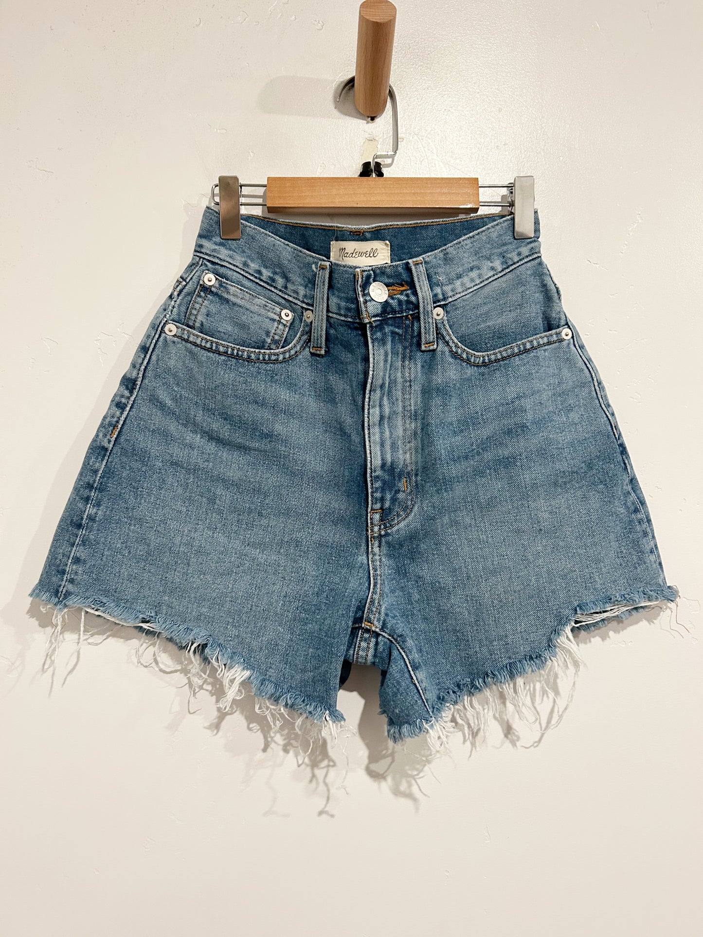 Madewell the Mom Jean Short - 24