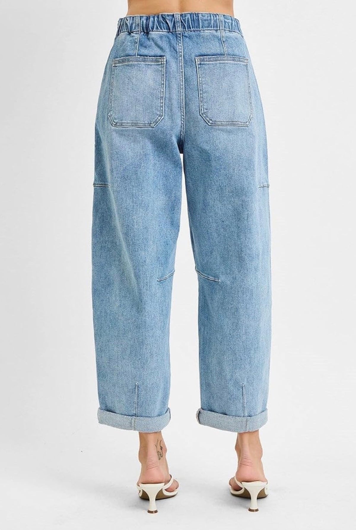 Risen High Rise Crop Barrel Leg Jeans - 26