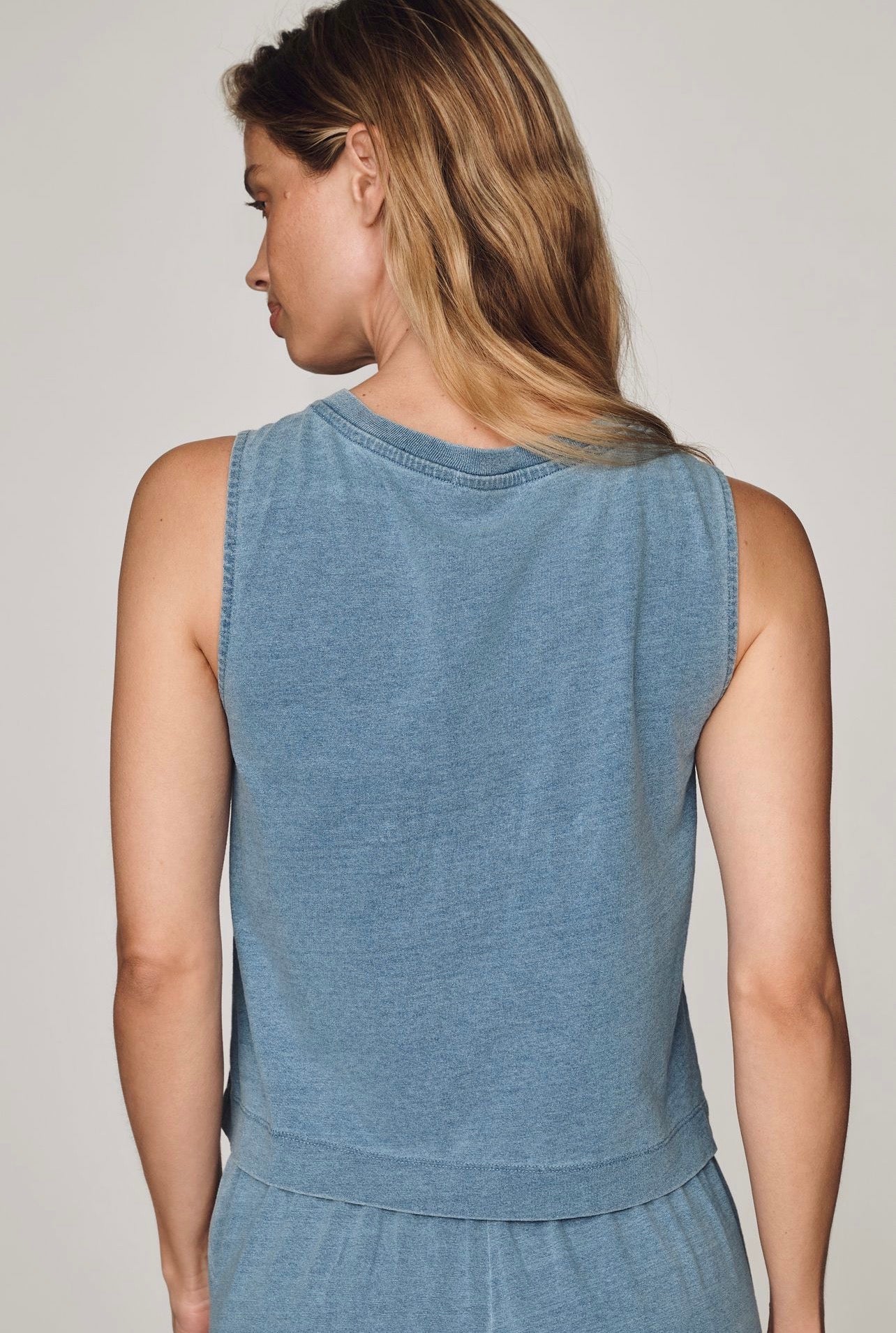 Z Supply Sloane V-Neck Tank in Light Denim - Medium