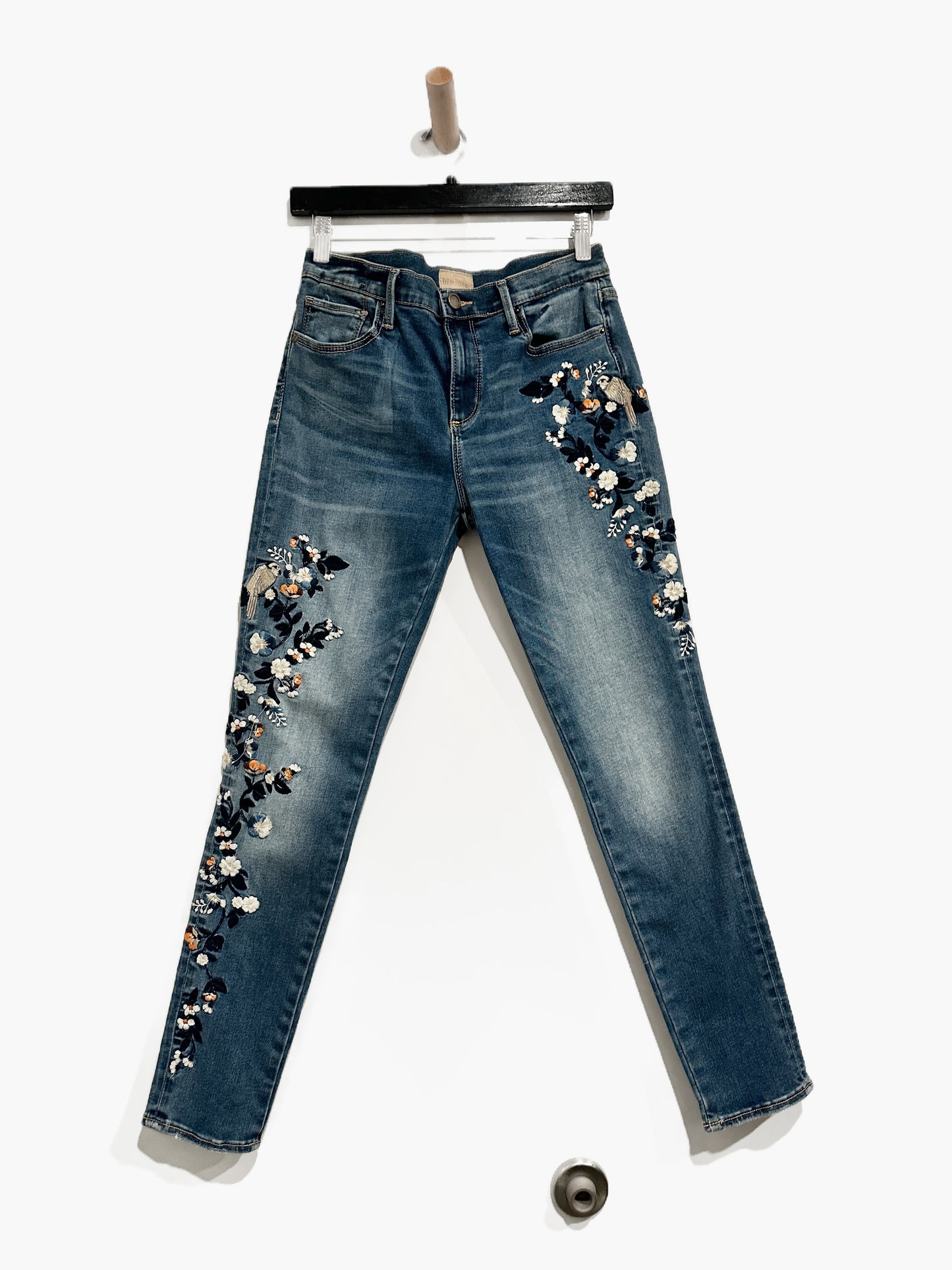 Driftwood Jackie Embroidered Skinny Jeans in Milan - 28