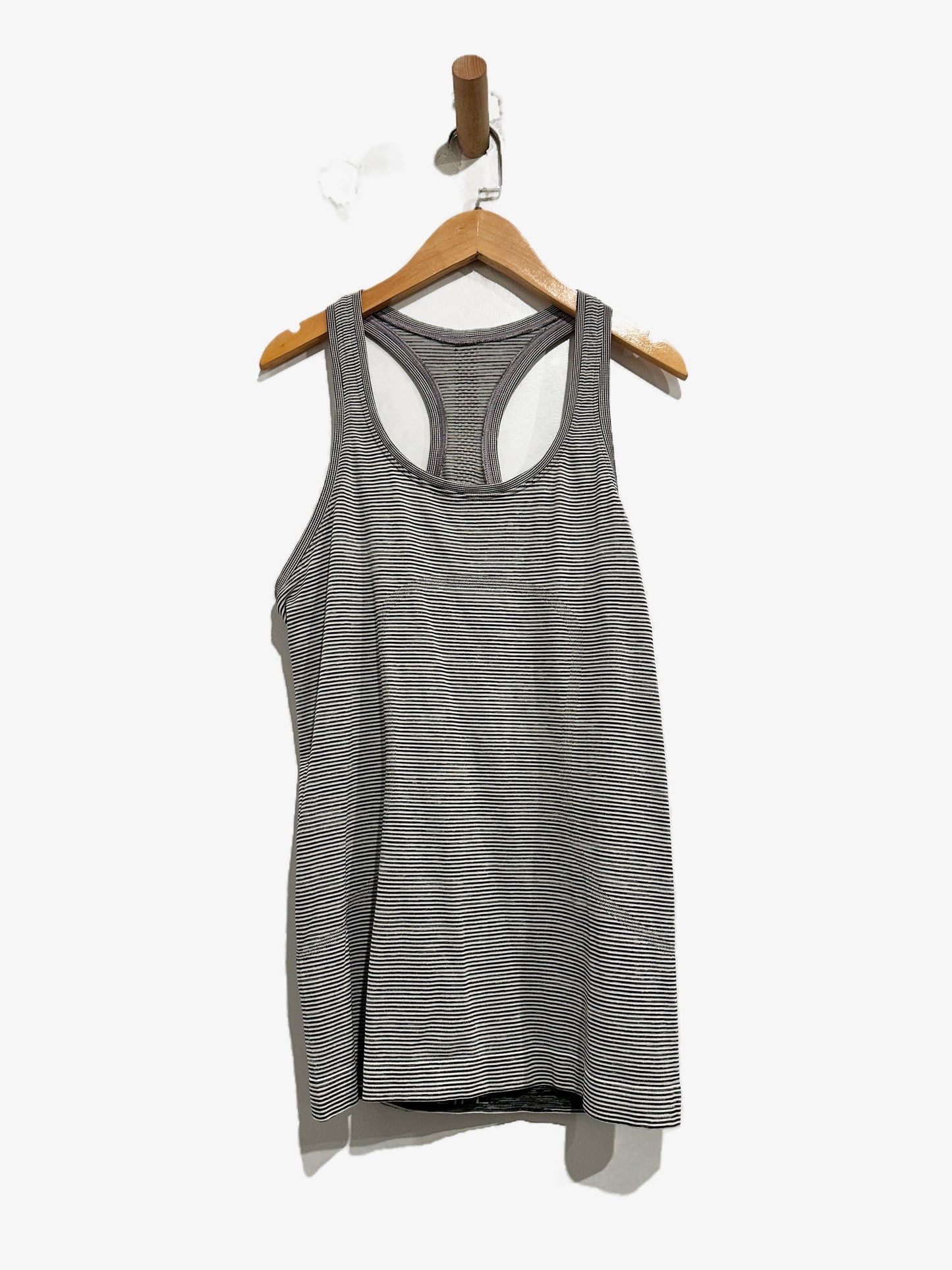 Lululemon Swiftly Speed Racerback Tank in White/Black - 8
