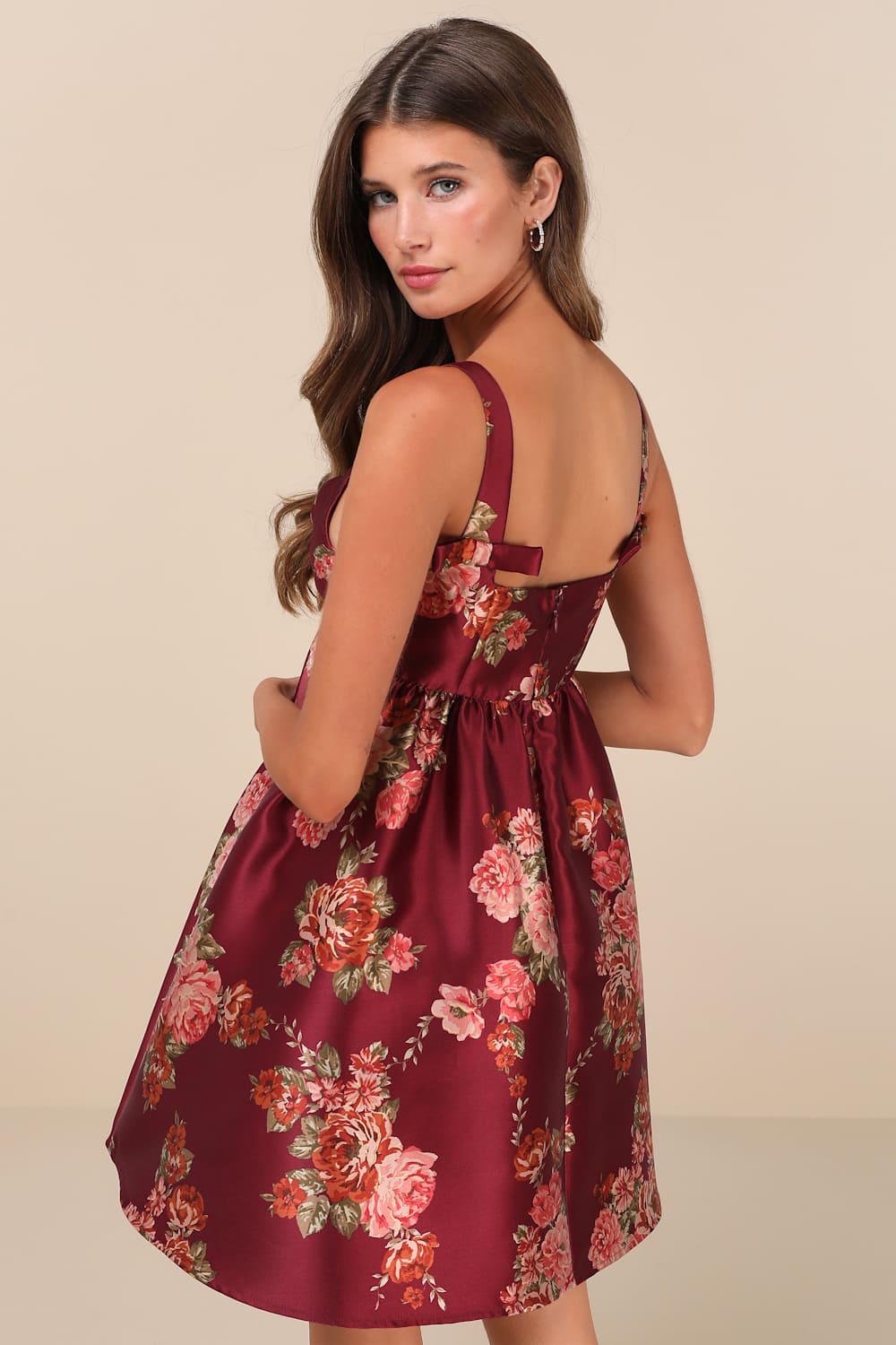 NWT Lulus Unbelievably Lovely Red Floral Mini Dress - Medium