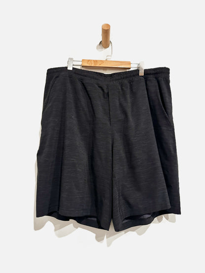 Lululemon Men’s Pace Breaker Short 9” in Black - XXL