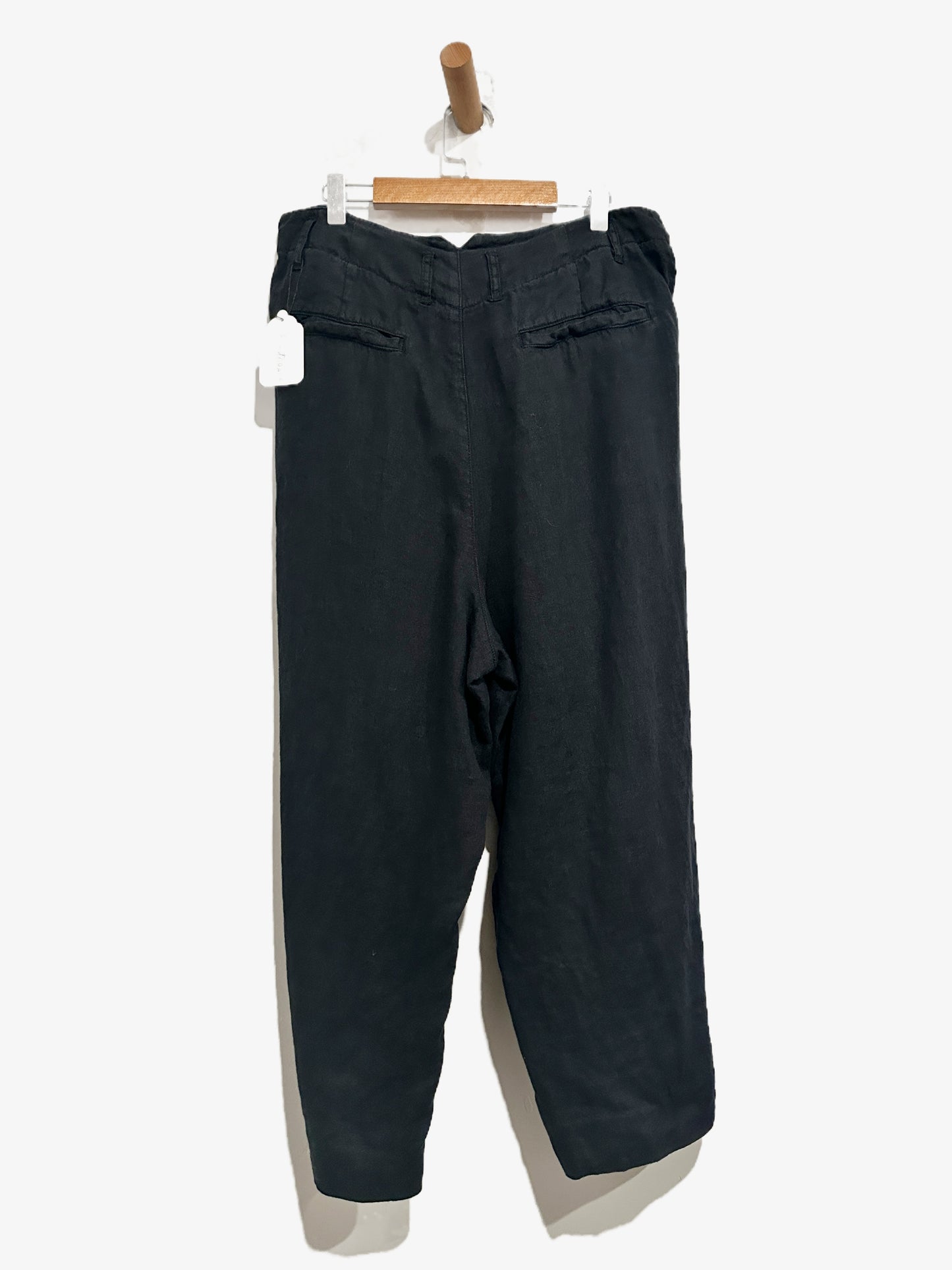 Anthropologie Linen Shirt-Tie Capri Pants in Black - 12