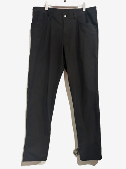 Lululemon Men’s ABC Pant in Black