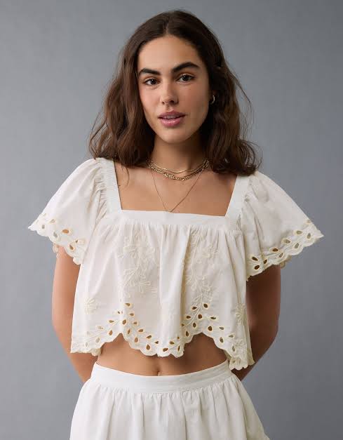 NWT American Eagle White Tie Back Eyelet Crop Top - Large