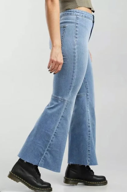 Free People Youthquake Crop Flare Jeans - 29