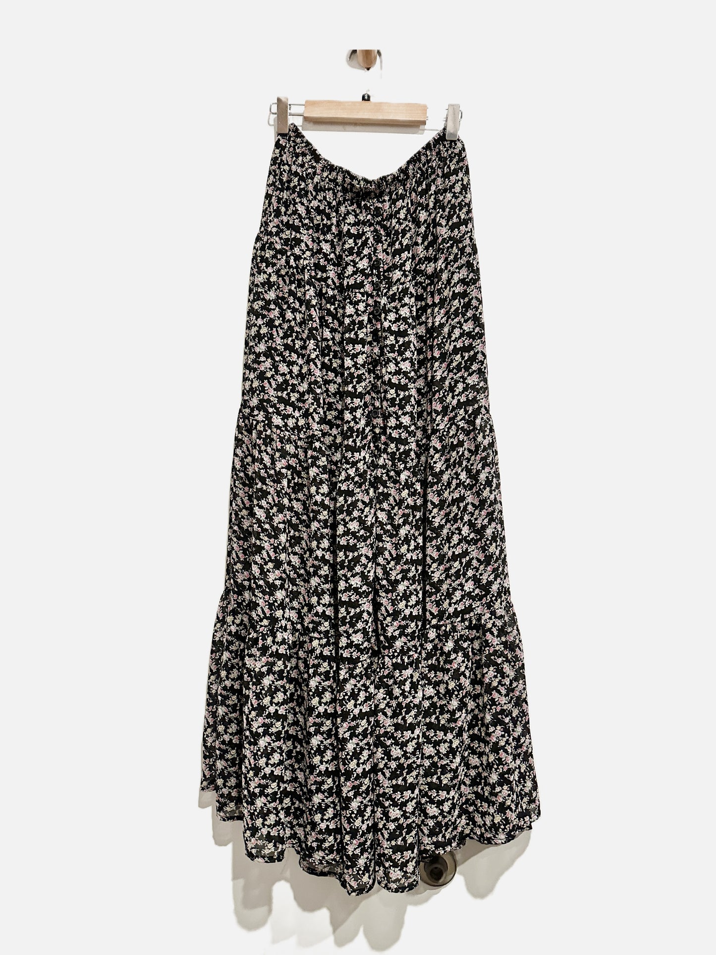 Lulus Black Floral Skirt - Small