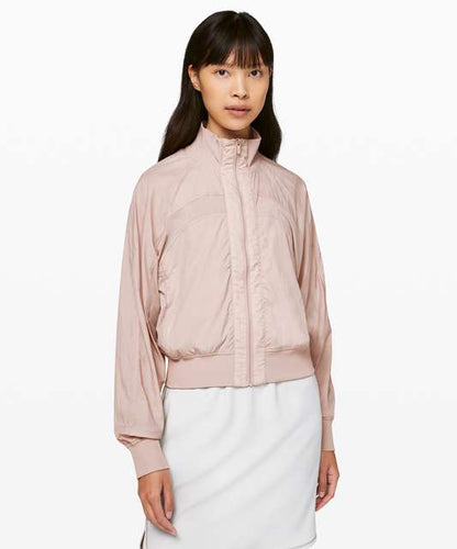 Lululemon Serve It Mauve Windbreaker - 8