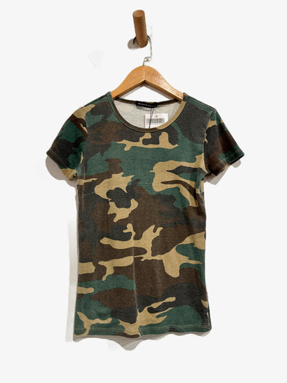 Brandy Melville NWT Camo T-Shirt