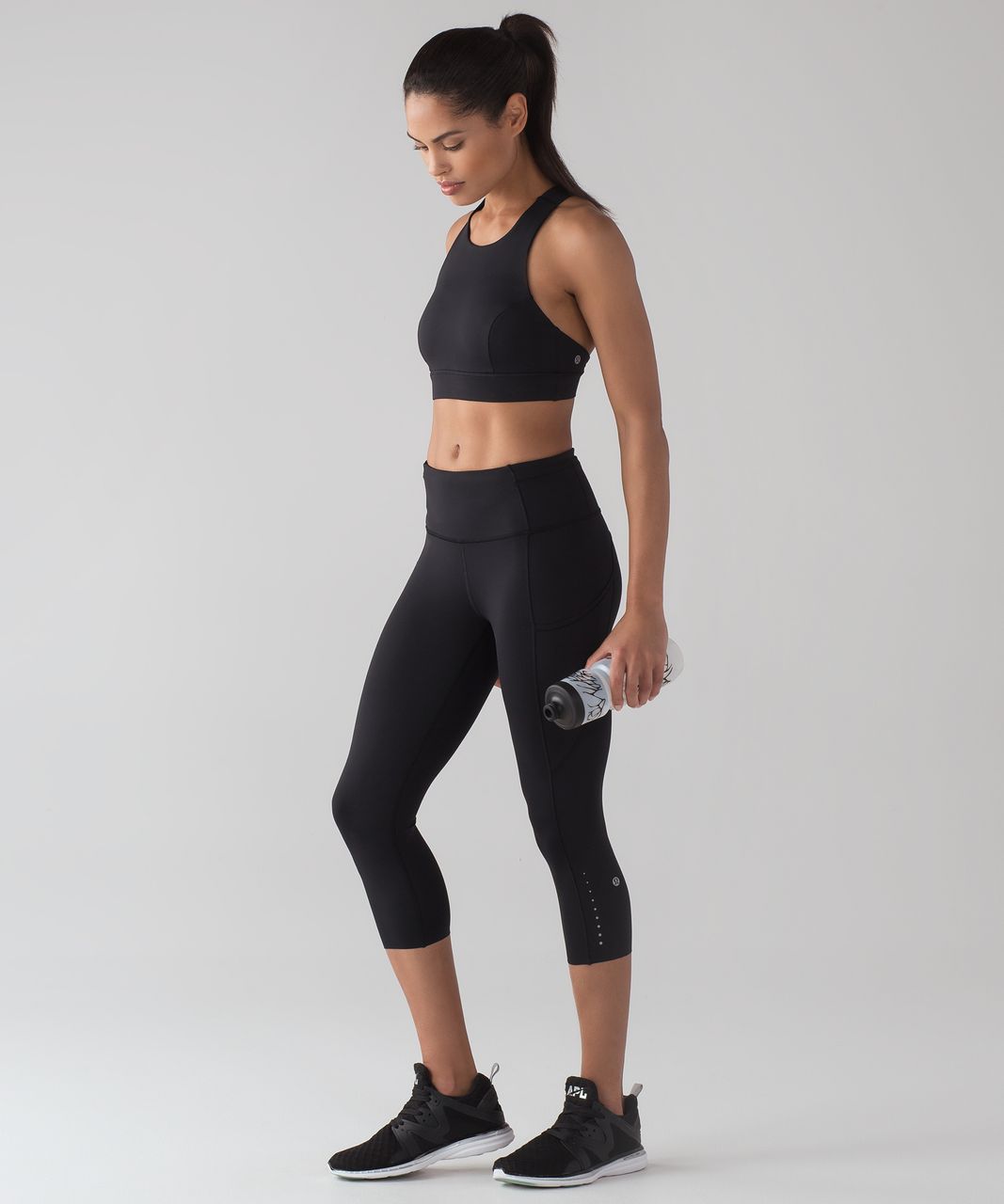 Lululemon Fast & Free Crop 19" in Black - 2