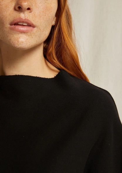 Perfect White Tee NWT Morrison Mock Neck Fleece in True Black - Small