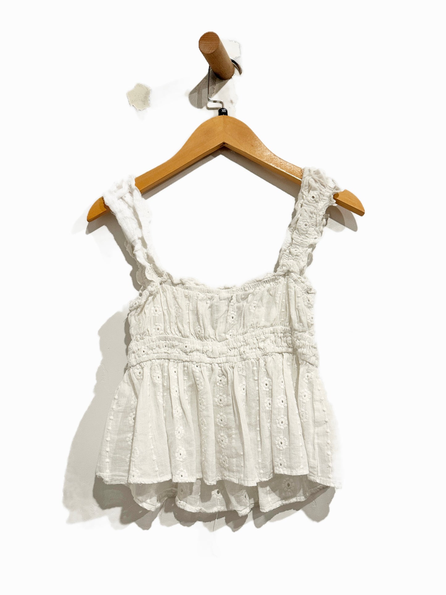 Princess Polly Summerfield Eyelet Top in White - 2
