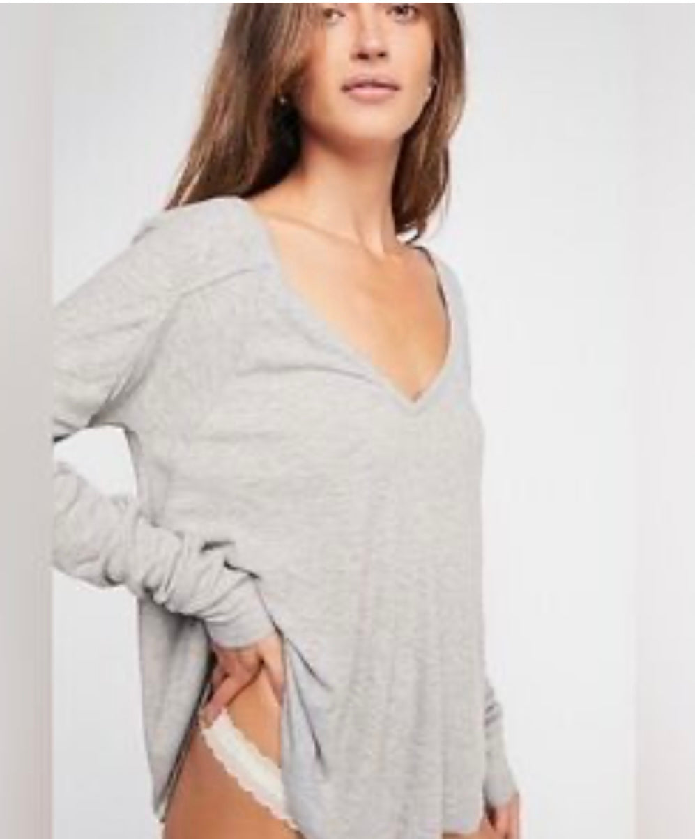 Free People Grey Ribbed V-Neck LS - Medium