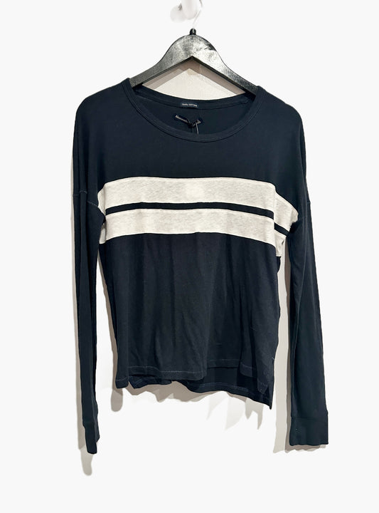 Abercrombie & Fitch NWT Navy and White Striped LS Top - Small
