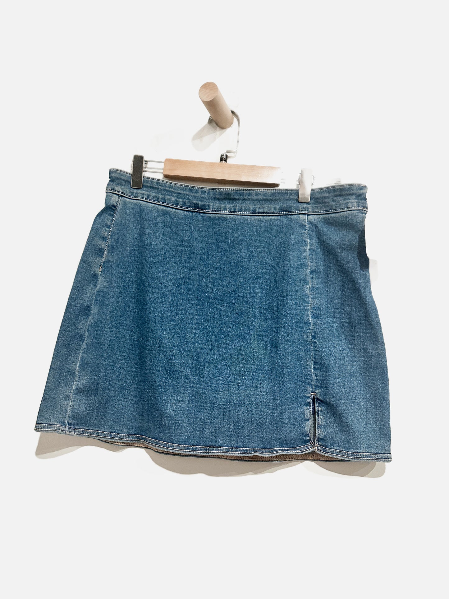 American Eagle Next Level Denim It Knit Mini Skirt - 6