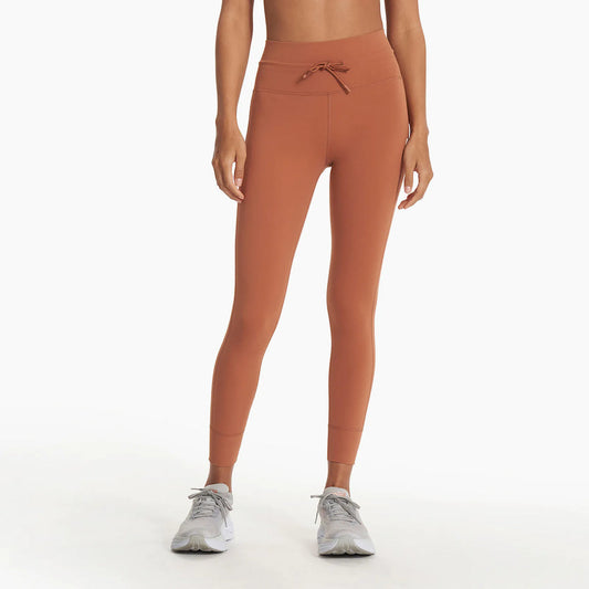 Vuori Daily Legging in Light Penny - XS