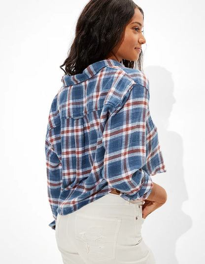 American Eagle Cozy Cabin Cropped Flannel in Blue - Small