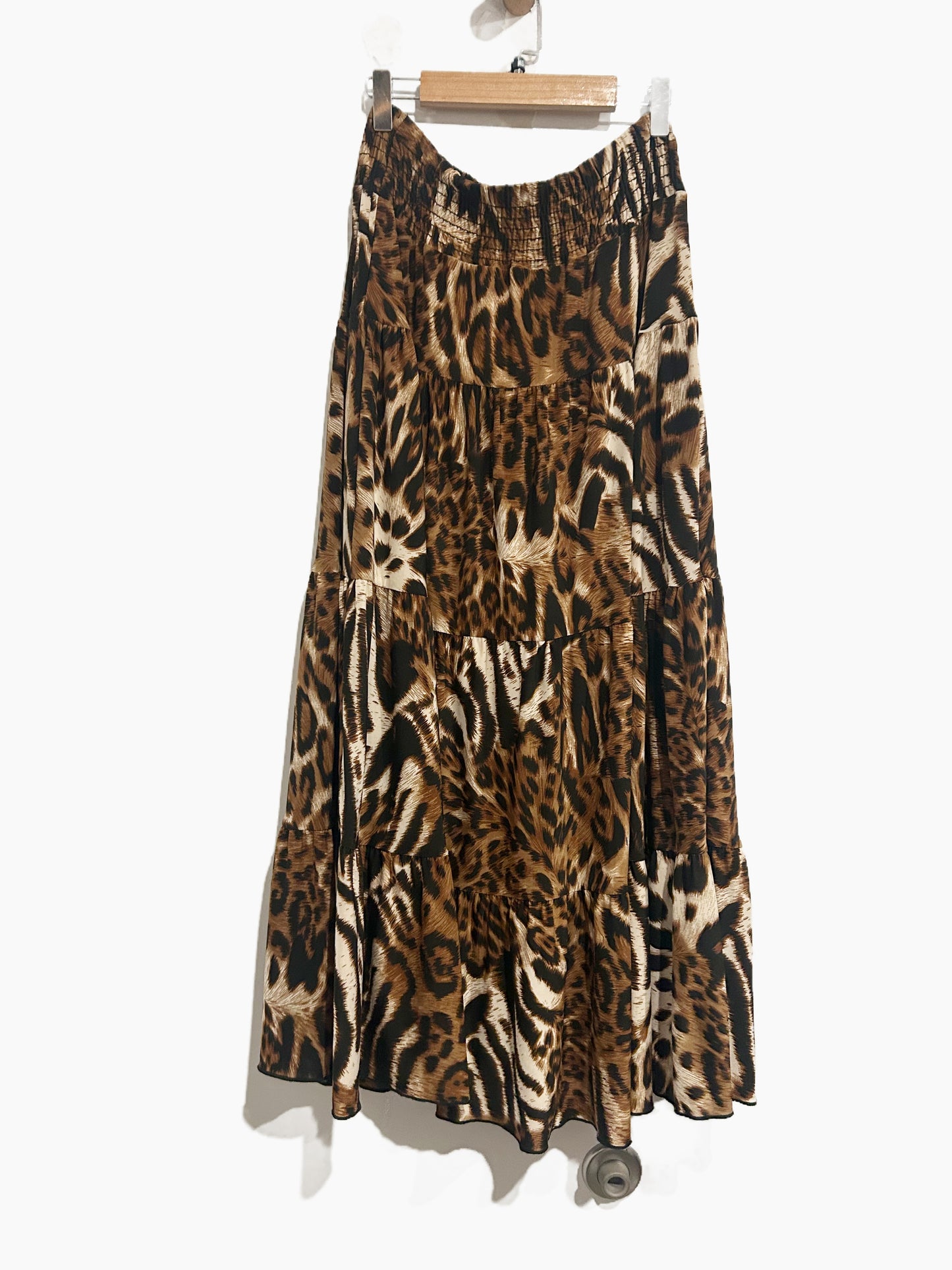 Veronicam. Animal Print Maxi Skirt - XS