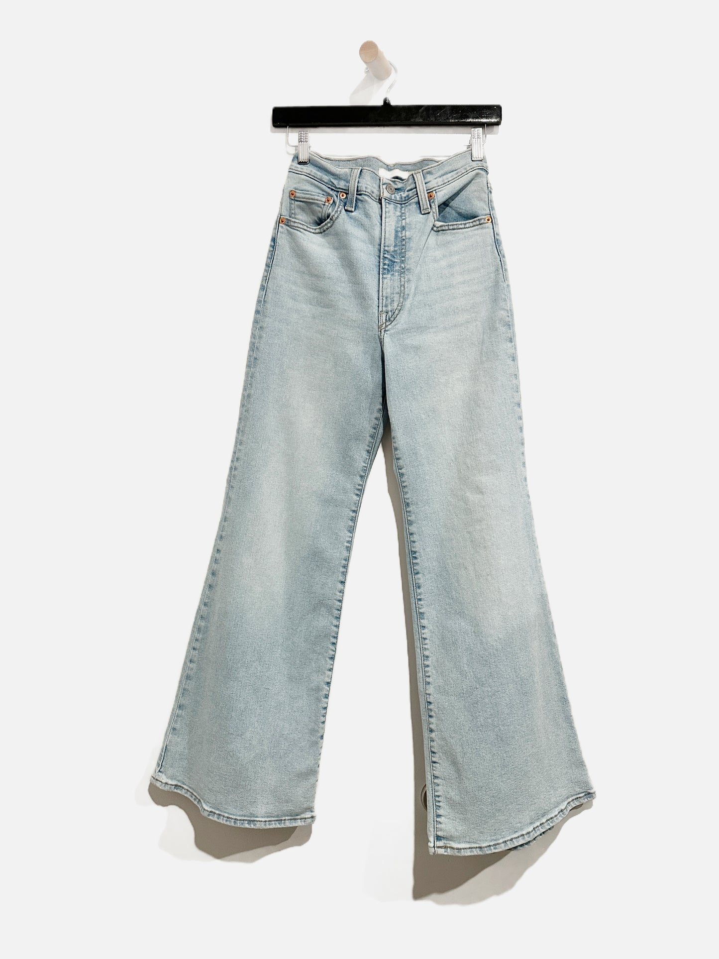 Levi's Ribcage Bell Jeans - 27