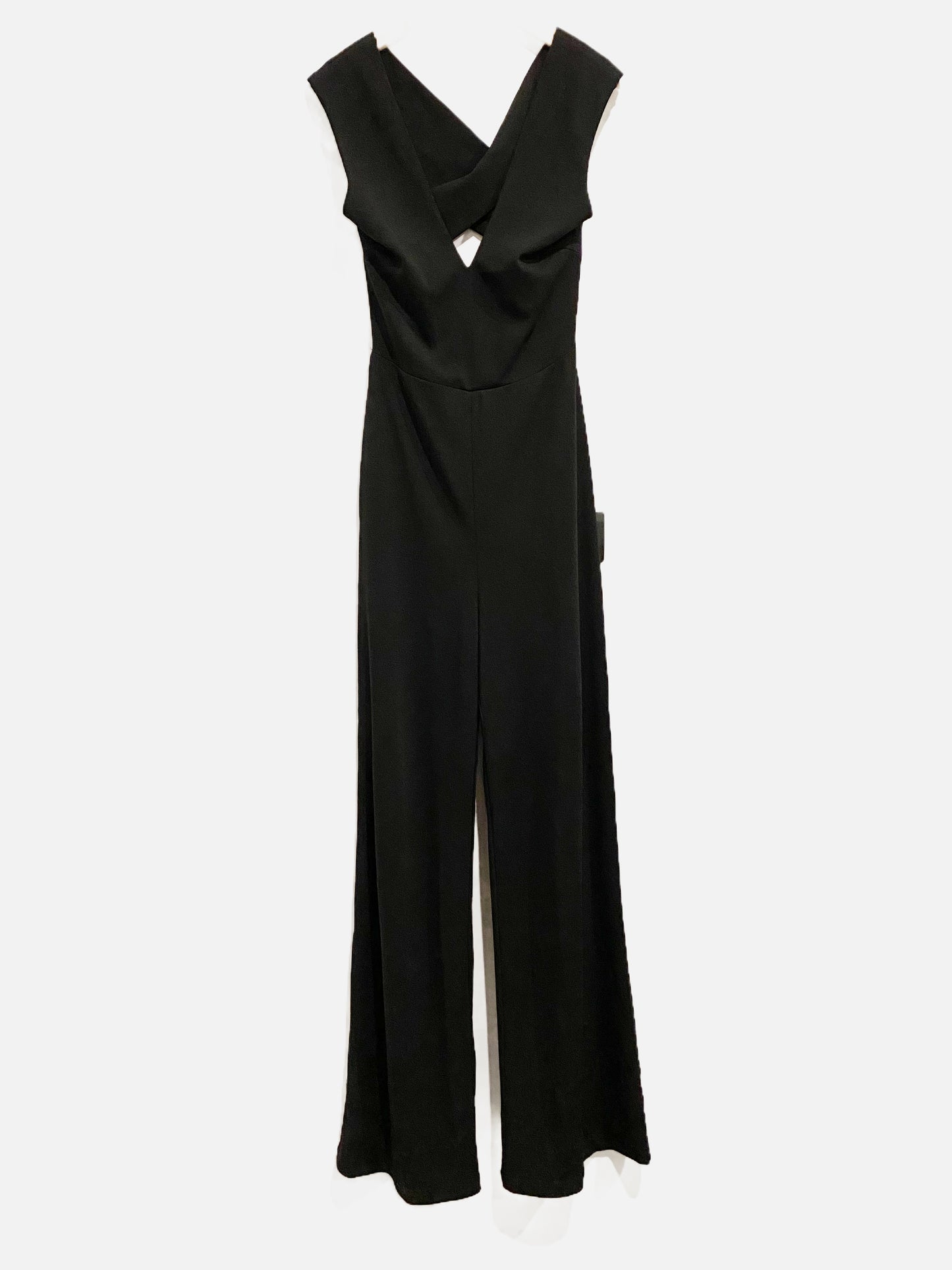 Lulus NWT Black V Neck Jumpsuit - Small