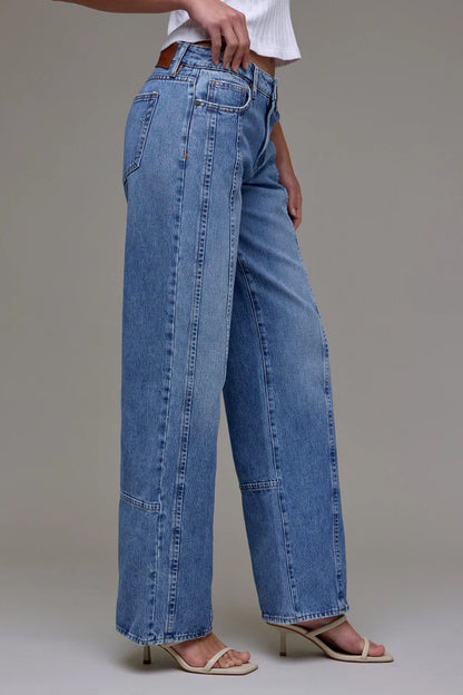 Risen NWT Medium Wash Seamed Jeans - 28