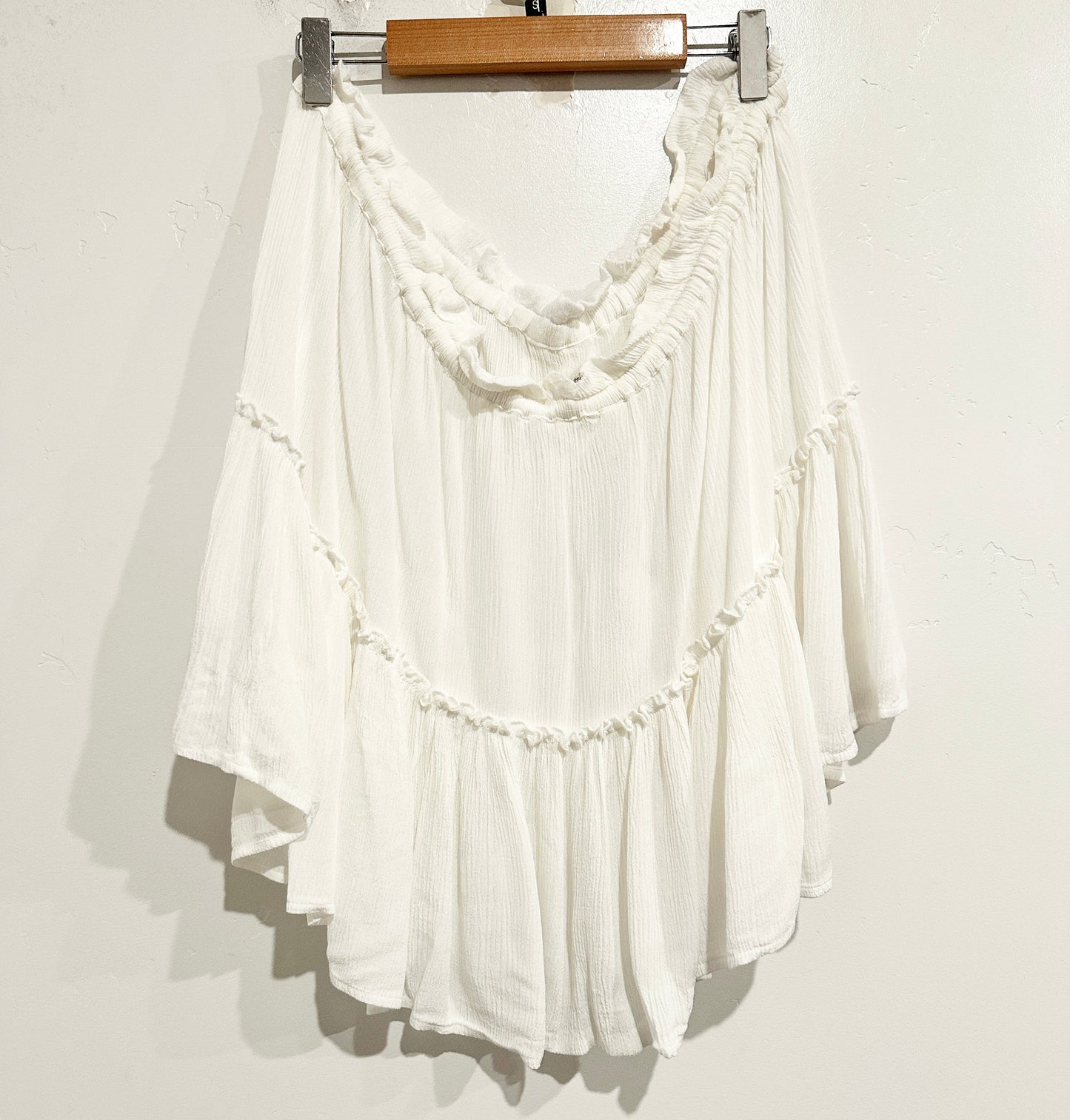 Elan White Mini Skirt - Medium
