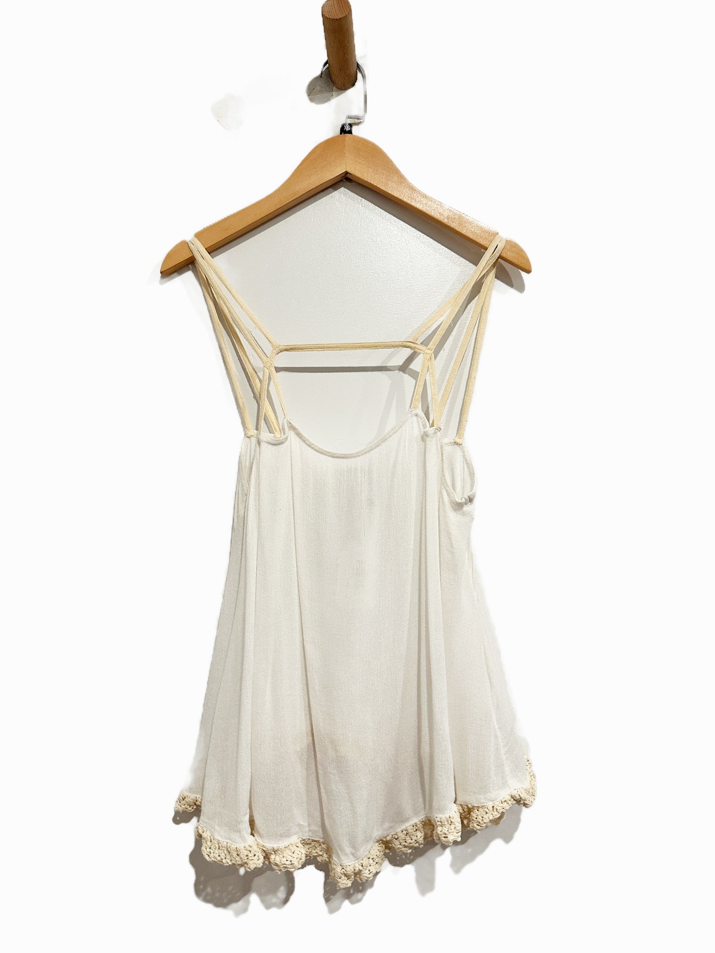 Free People Cream w/Crochet Trim Tank - XS