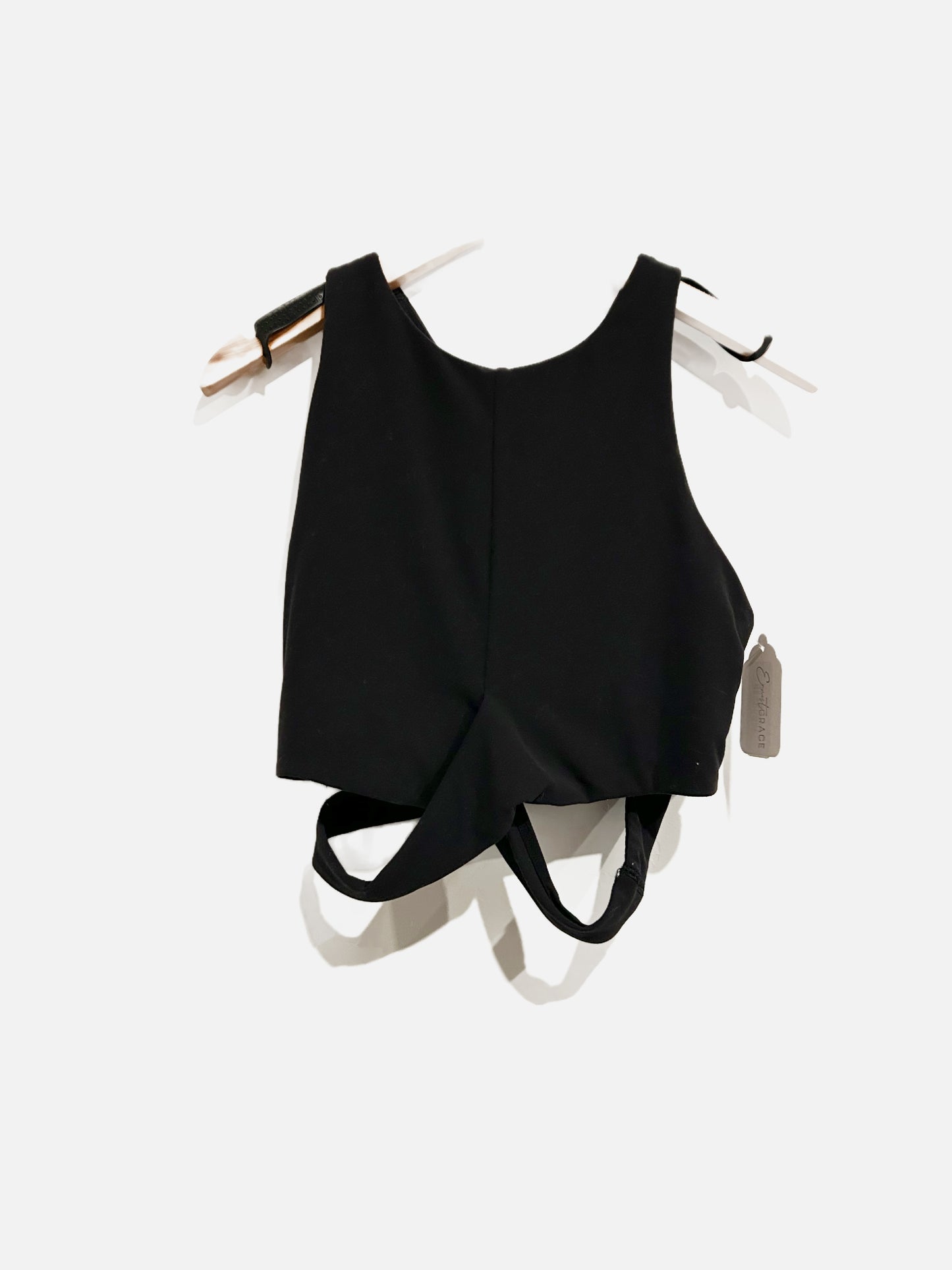 Athleta Conscious Cut Out crop Tank in Bl ack - Small