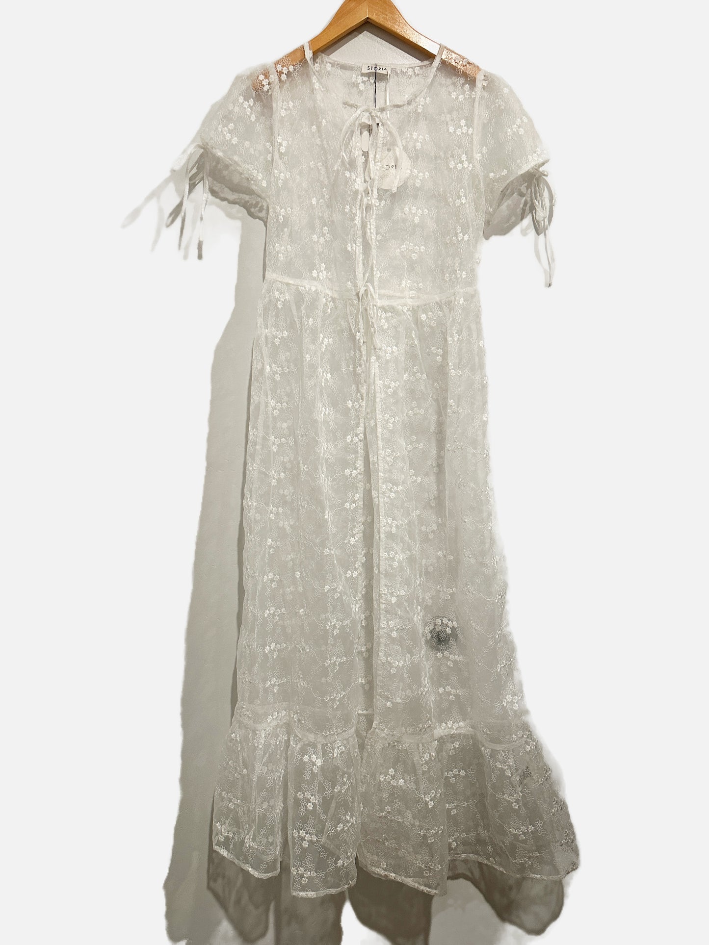 Storia White Floral Sheer Dress - Medium