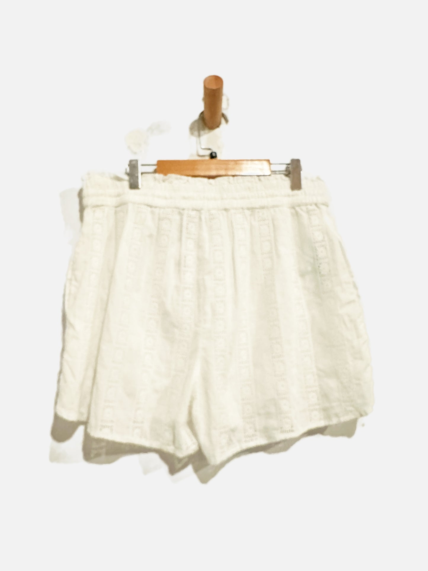 MNG White Eyelet Shorts - Small